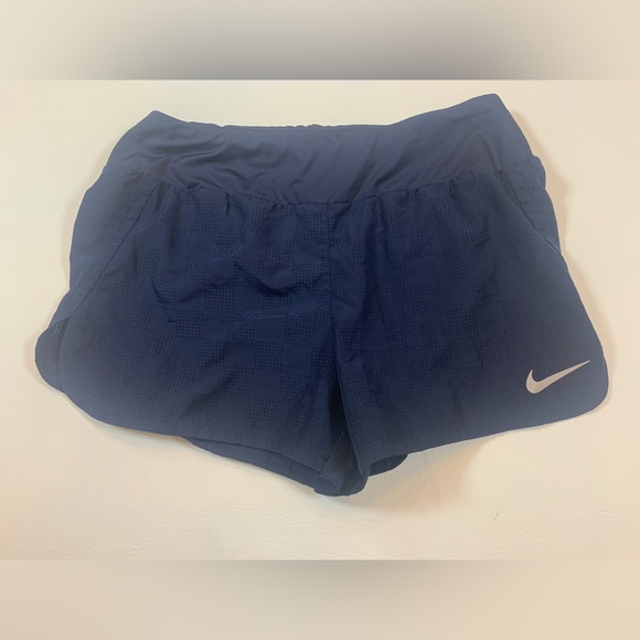 Nike drifit navy athletic shorts, women’s size small, built in underwear (i) - Picture 5 of 7